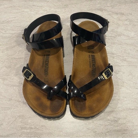 Birkenstock Shoes - Birkenstock Yara sandals size 38 womens 7